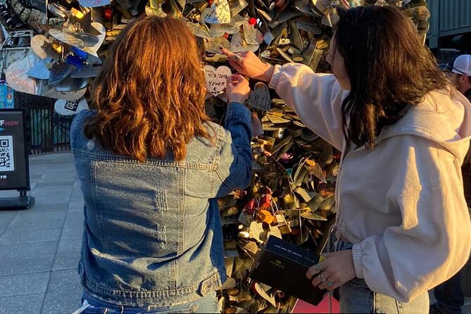 Outdoor Escape Room in Austin - Downtown - The App and Clue-Solving Experience