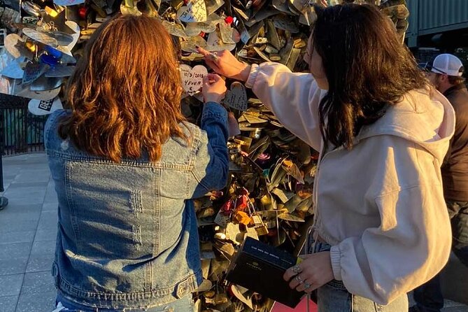 Outdoor Escape Room in Boston - the North End - How the Clue-Solving Adventure Unfolds