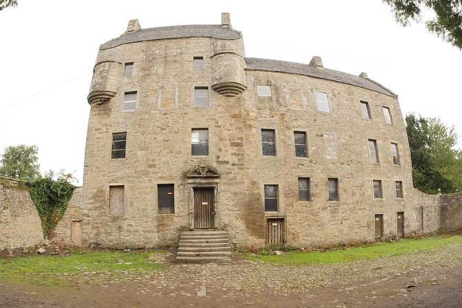 Outlander Blood of my Blood 3 location day tours from Edinburgh - The Tour Starts with Hotel Pickup at 10:00am