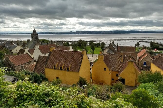 Outlander Filming Locations Day Tour from Edinburgh - Discovering Lallybroch at Midhope Castle