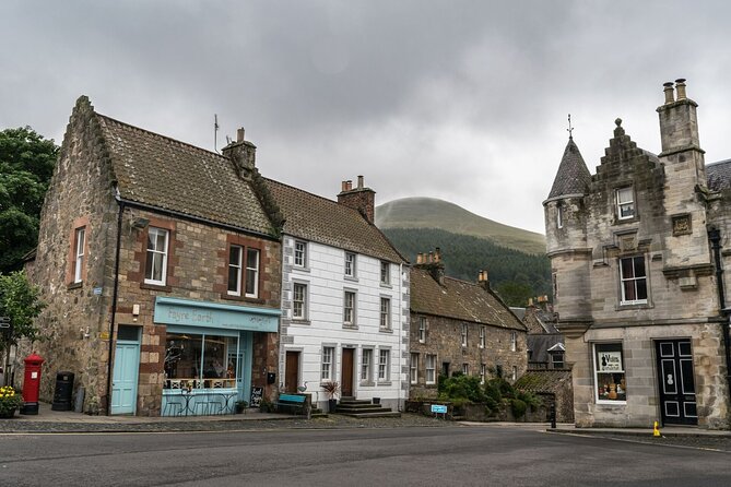 Outlander Filming Locations Day Tour from Edinburgh - Practicalities of the Tour Experience