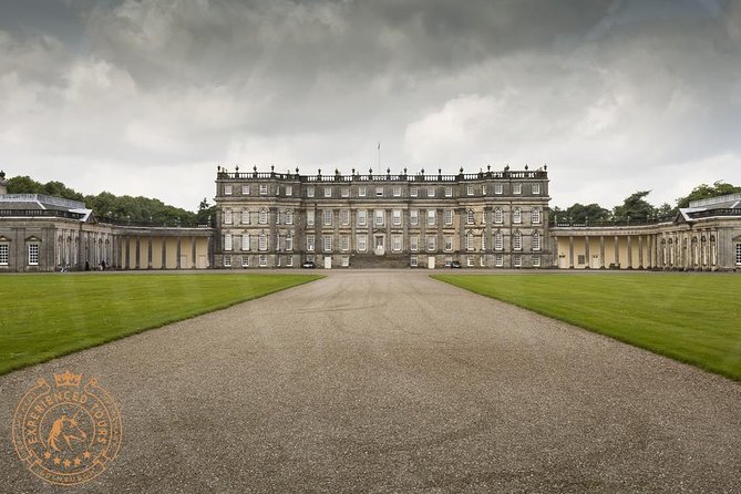 Outlander locations experience, Private Tour in a premium Minivan - Doune Castle: A Filming Icon and Historic Landmark