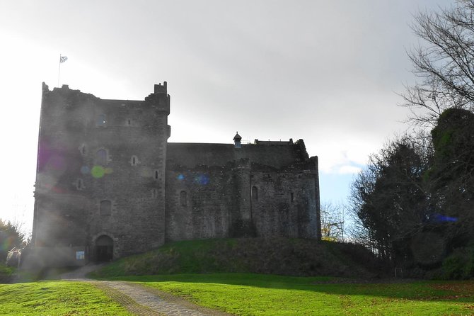 Outlander Tour - The Outlander Tour Begins with Doune Castle, Castle Leoch