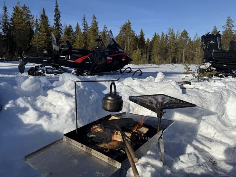 Överkalix - Lapland : Full-Day Snowmobile and Ice Fishing - Who Will Appreciate This Arctic Day Trip