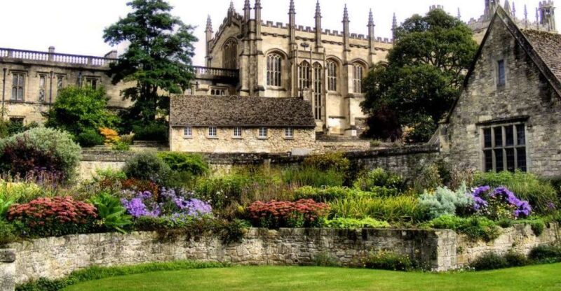 Oxford 3-Hour Private Walking Tour - Explore Oxford’s Historic Colleges and Famous Landmarks