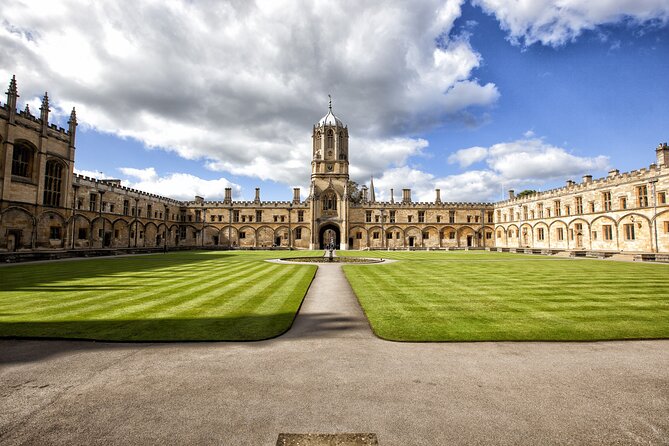 Oxford | Alumni-Led Walking Tour w/opt New College - Inside the Divinity School, Famous from Harry Potter
