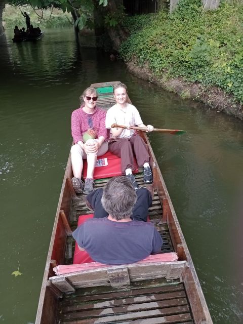 Oxford: Chauffeured Punting River with Optional Walking Tour - Oxford: Chauffeured Punting River with Optional Walking Tour