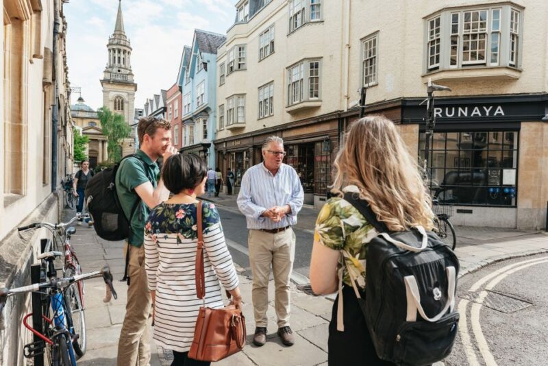 Oxford: City and University Tour, including college entry - Exploring Oxford’s Architectural Symbols