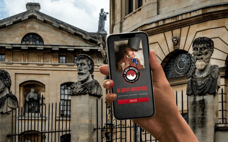 Oxford: City Tour & Exploration Game - Discovering Stories and Legends of Oxford