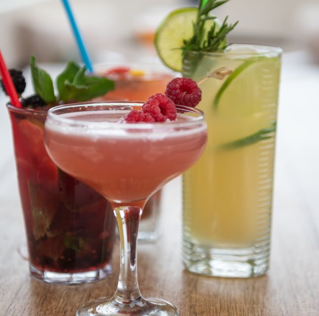 Oxford: Evening Sightseeing River Cruise with a Cocktail - The Experience Provider: Oxford River Cruises