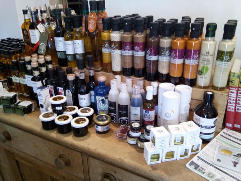 Oxford Food & Drink Tasting & Sightseeing Guided Tour - The Guide’s Knowledge and Tour Pacing