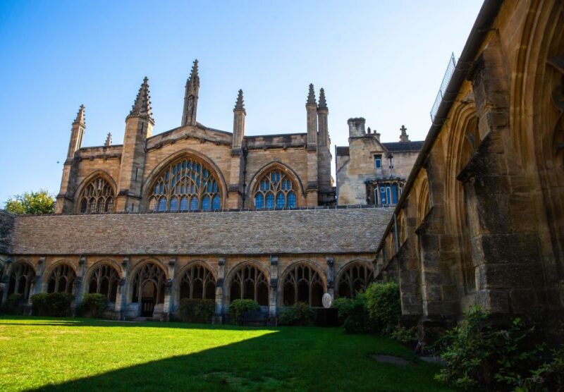 Oxford: Harry Potter Walking Tour Including New College - Meet in the Heart of Oxford at Broad Street