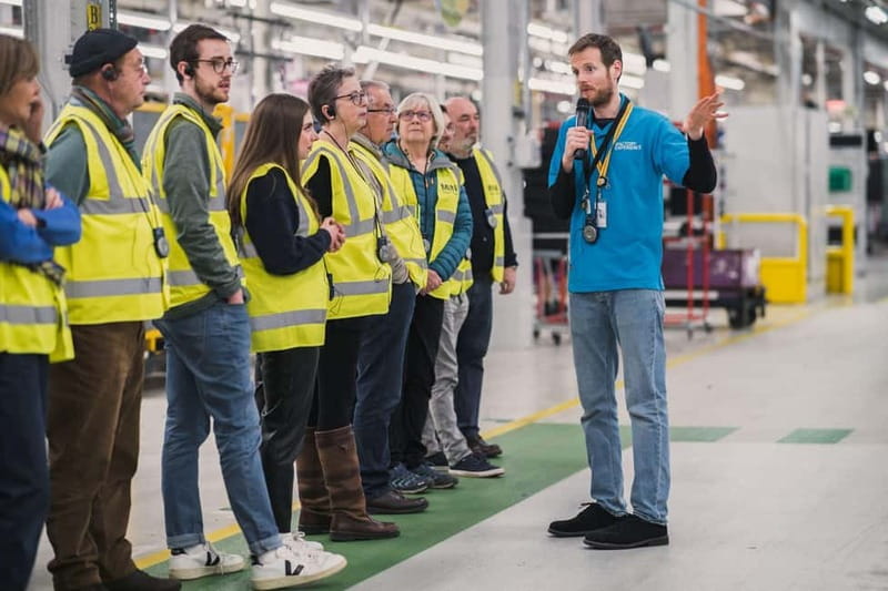 Oxford: MINI Factory Tour  Go Behind the Scenes - The Future of Mobility and Electric MINIs