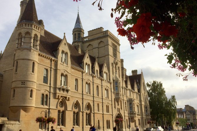 Oxford Official University & City Tour - The University Church and Saxon Tower