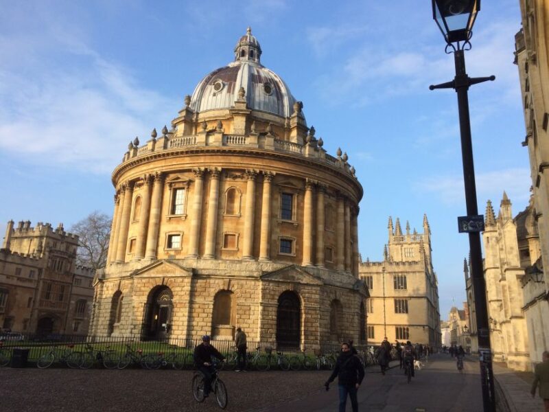 Oxford: Private City Tour & University Historical Highlights - Visiting the Martyr’s Memorial and Broad Street
