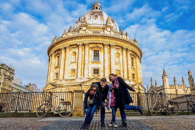 Oxford Private Day Trip from London Sightseeing & Lunch - Exploring Merton College and Christ Church