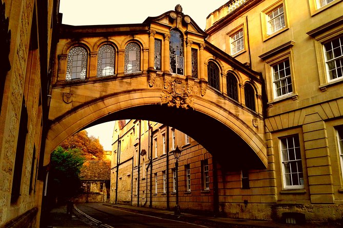 Oxford PRIVATE Pub and City Evening Walking Tour - Booking and Cancellation Policies