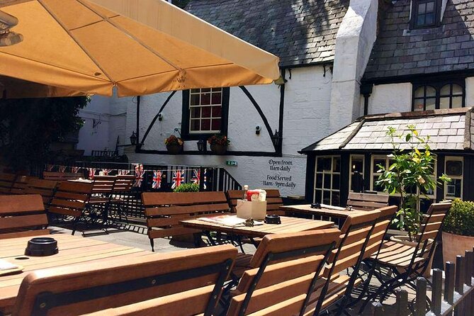 Oxford Quest: Self Guided City Walk & Immersive Treasure Hunt - From Medieval Streets to Oxford Castle