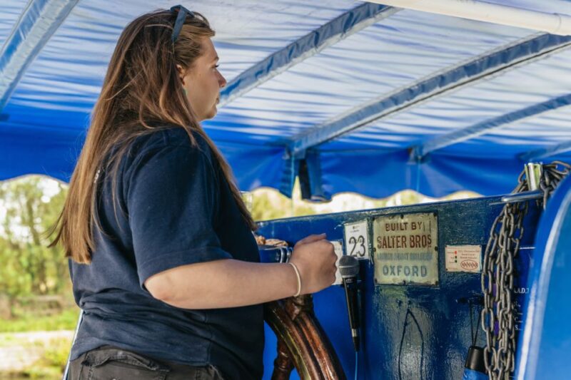 Oxford: River Thames Sightseeing Cruise - The Boats: Traditional and Modern Comforts