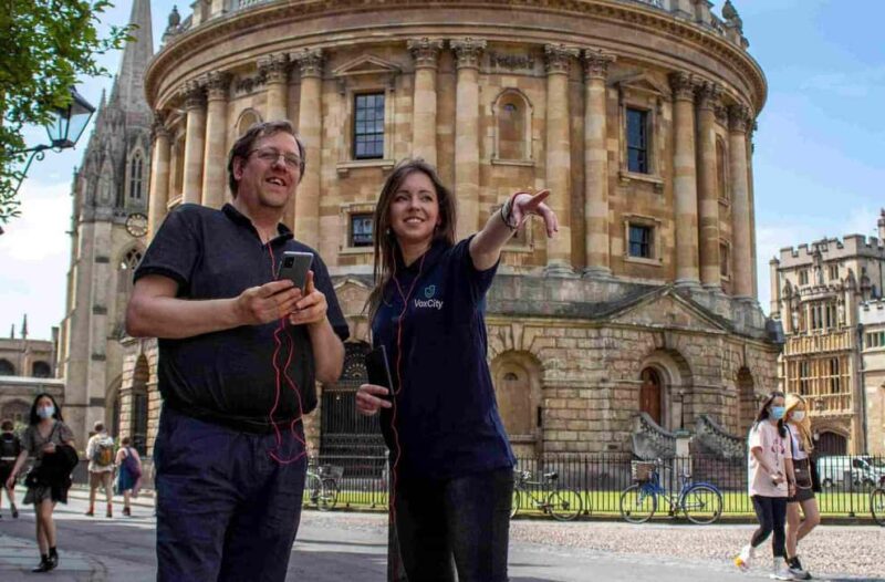 Oxford: Town & Gown Walking Tour in Spanish - Visiting the Bridge of Sighs and Carfax Tower