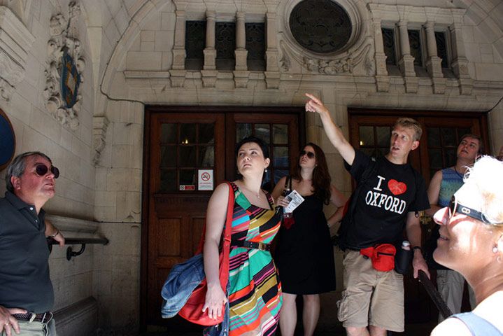Oxford University: Guided Small Group Walking Tour - What to Expect During the Tour