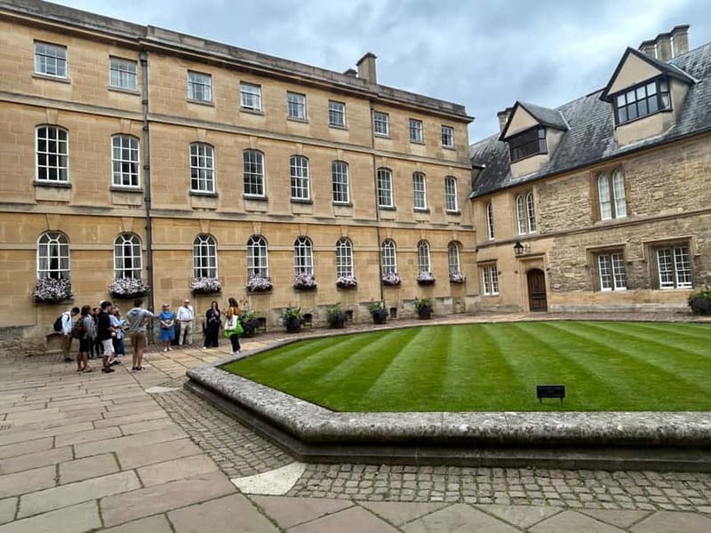 Oxford University Tour - Accessibility and Practical Details