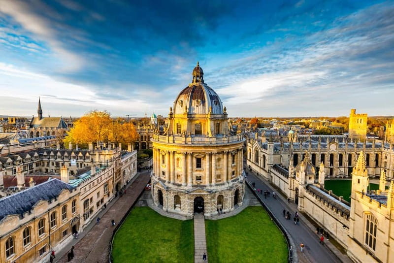 Oxford Walking Tour: Magic, University & Harry Potter Sites - Key Points