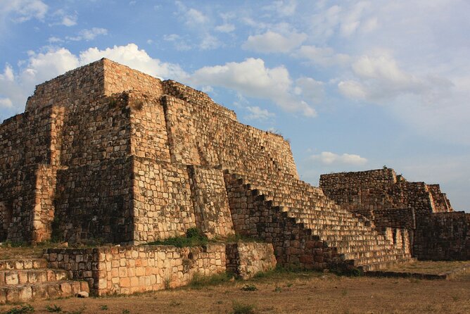 Oxkintok Ruins and Hacienda Mucuyche with Cenotes from Merida - Relaxing and Refreshing Time at Hacienda Mucuyché
