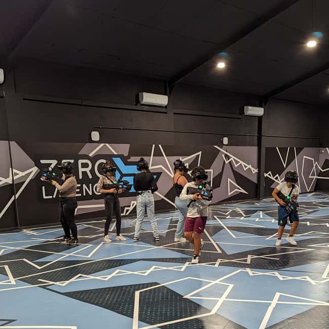 Oxmoz VR Toulouse: Virtual reality arena - Shooting games - The Unique Setting of Oxmoz VR Toulouse