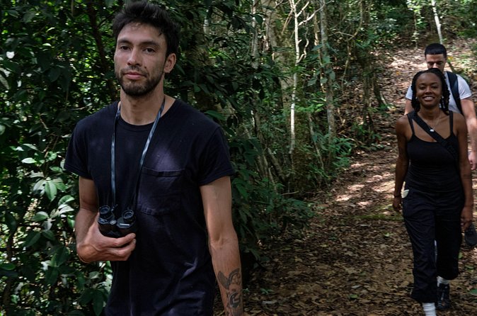 Paddle Board Adventure in a Tropical Paradise - A Taste of Local Hospitality and Natural Cuisine