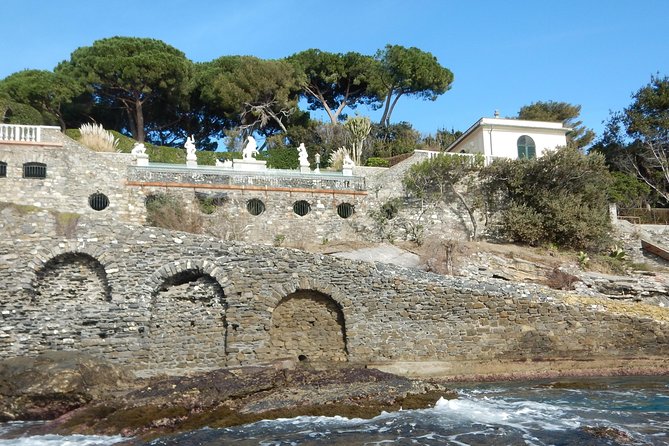 Paddling Genoa secret coast - Discover Genoa’s Coastline from the Water
