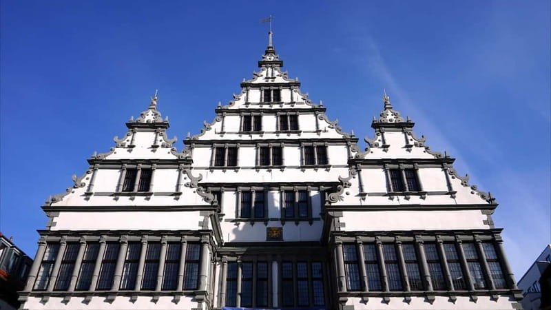 Paderborn: Express City Highlights Walk with a Local Guide - Discover Paderborn in Just 60 Minutes with a Local Guide