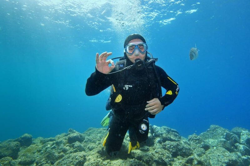 PADI ADVANCED OPEN WATER DIVER - Explore the Depths with the PADI Advanced Open Water Diver Course in Gran Canaria