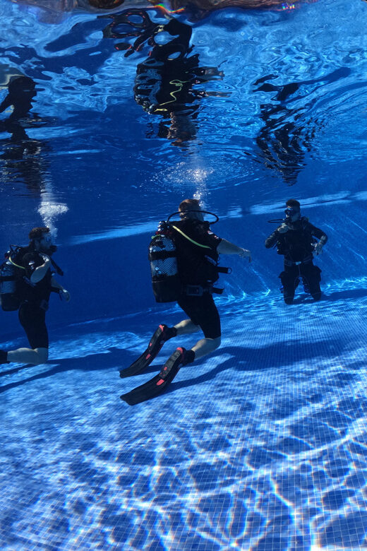 PADI ADVANCED OPEN WATER DIVER - Key Points