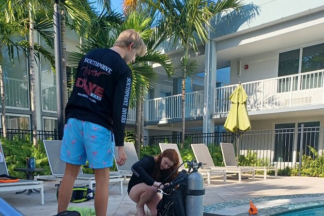PADI Refresher Course - Starting at the Naval Air Station in Key West for a Smooth Check-In