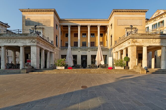 Padova Scavenger Hunt and Sights Self-Guided Tour - Key Points