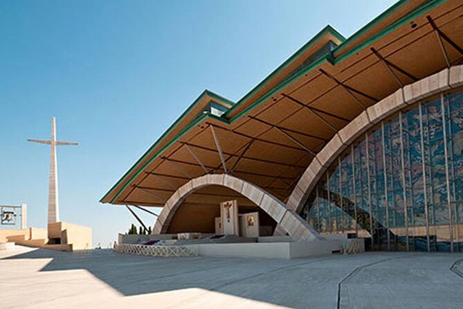 Padre Pio's Shrine and Pietrelcina Private Day Tour from Rome - Starting at Pietrelcina: Padre Pio’s Birthplace and Village Charm