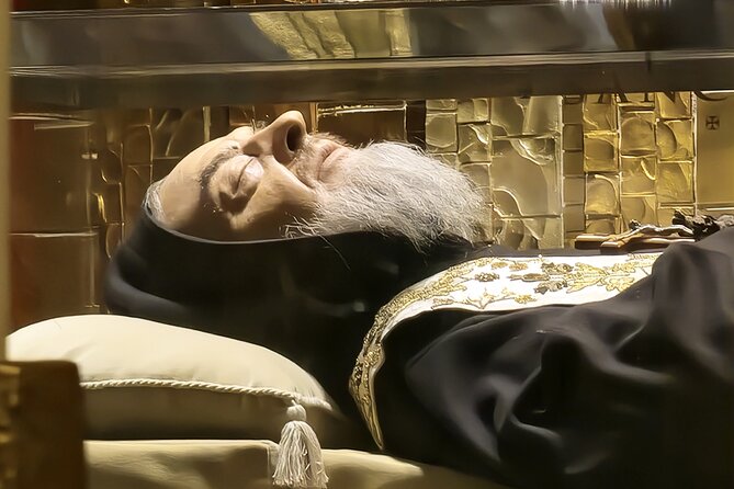 Padre Pio's Shrine in San Giovanni Rotondo from Bari (Apulia) - Key Points