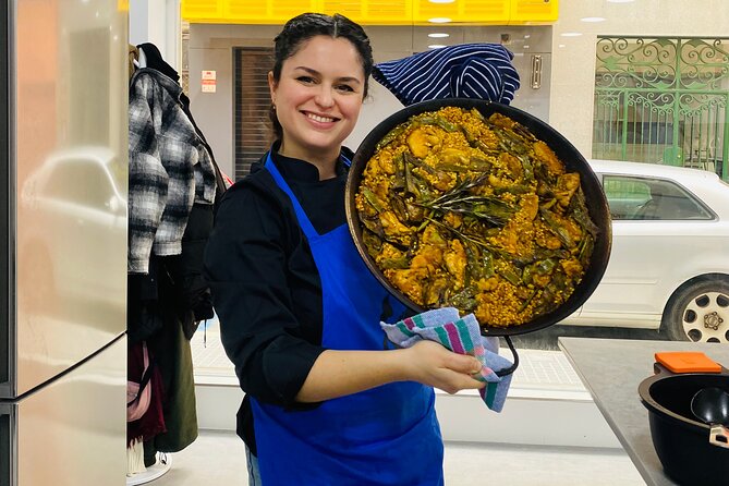 Paella and Sangria Workshop in Malaga - Accessibility and Dietary Options