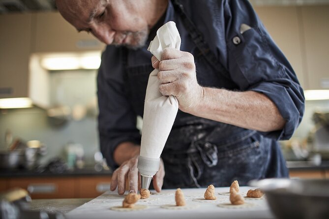 Paella and Tapas Cooking Class in San Francisco - Accessibility and Logistics of the Meeting Point