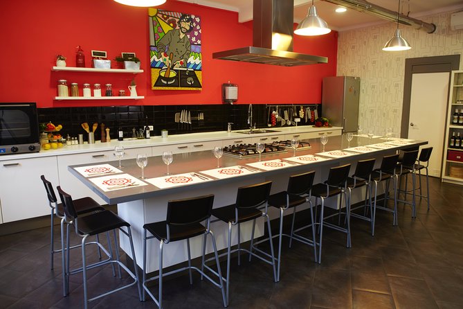 Paella Cooking Class Las Ramblas & Boqueria Market in Barcelona - What Makes This Tour Special