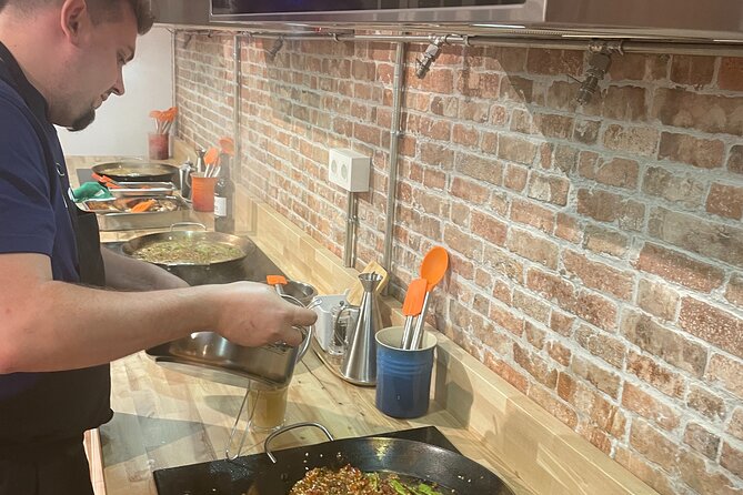 Paella Cooking Class (with Basque Sangria) in Bilbao - Discovering Basque Flavors with Pimientos and Gazpacho