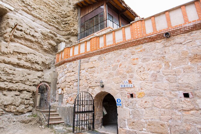 Paella, Olive Oil, Wine & Relax in Rural Estate outside Madrid - Practical Details: Meeting Point, Pacing, and Booking