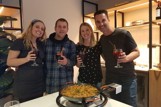 Paella & Sangria Showcooking Experience - Key Points