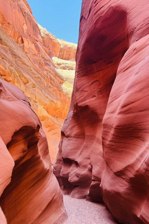 Page: Lake Powell Kayak & Water Antelope Canyon Hiking Tour - Physical Requirements and Accessibility Considerations