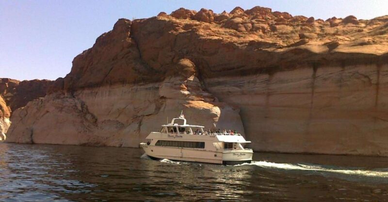 Page: Lake Powell Navajo Canyon Scenic Cruise - Exploring Navajo Canyon’s 600-Foot-High Walls and Desert Varnish