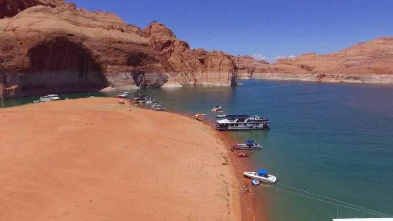 Page: Lake Powell Navajo Canyon Scenic Cruise - The 50/50 Wall and Its Visual Impact