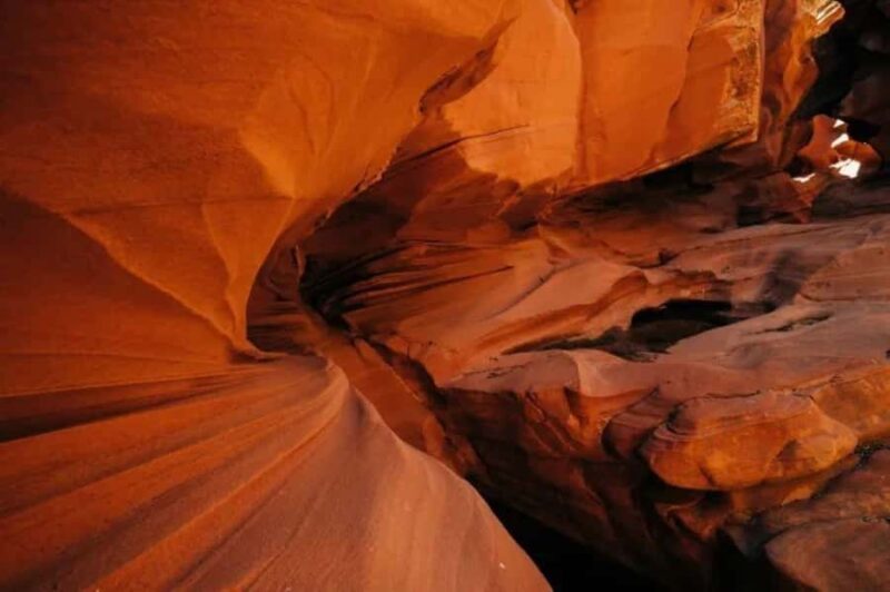 Page: Sand Dune Slot Canyon Hiking Tour - Key Points