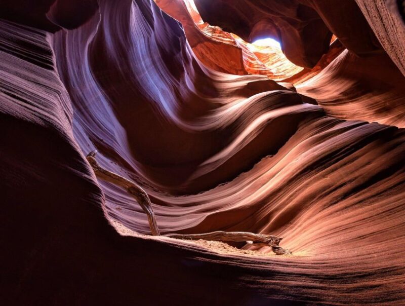 Page: Secret Antelope Canyon Tour - Small Group Size Ensures Personalized Attention and Quiet Exploration