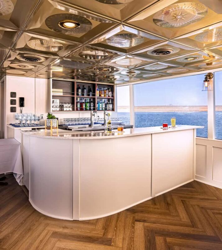 Page: Wahweap Bay Canyon Princess Yacht Dinner Cruise - The Deluxe Dining Experience Aboard the Canyon Princess